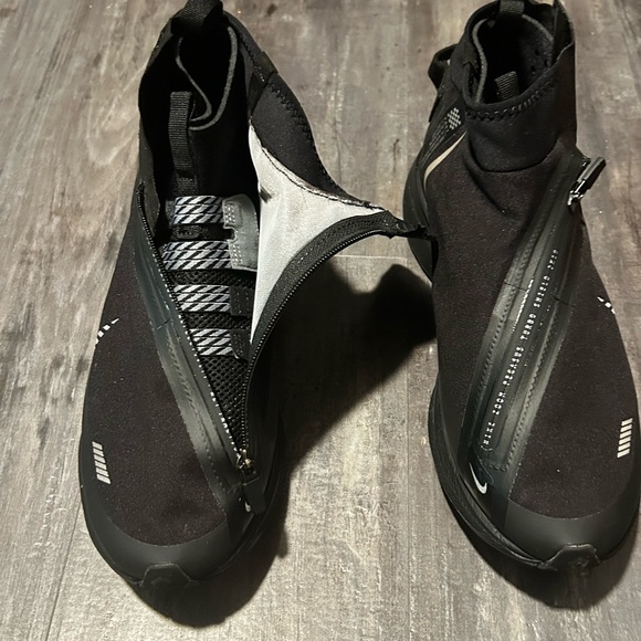 Nike Zoom Pegasus Turbo Shield Black Smoke Grey BQ1896-003 Men Sz 11 - Picture 7 of 9